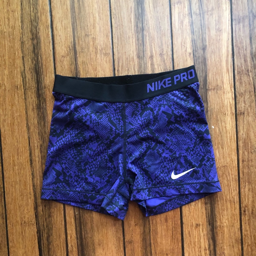 Nike pro spandex
